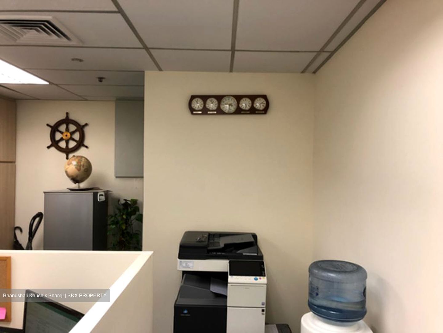 International Plaza (D2), Office #496704801